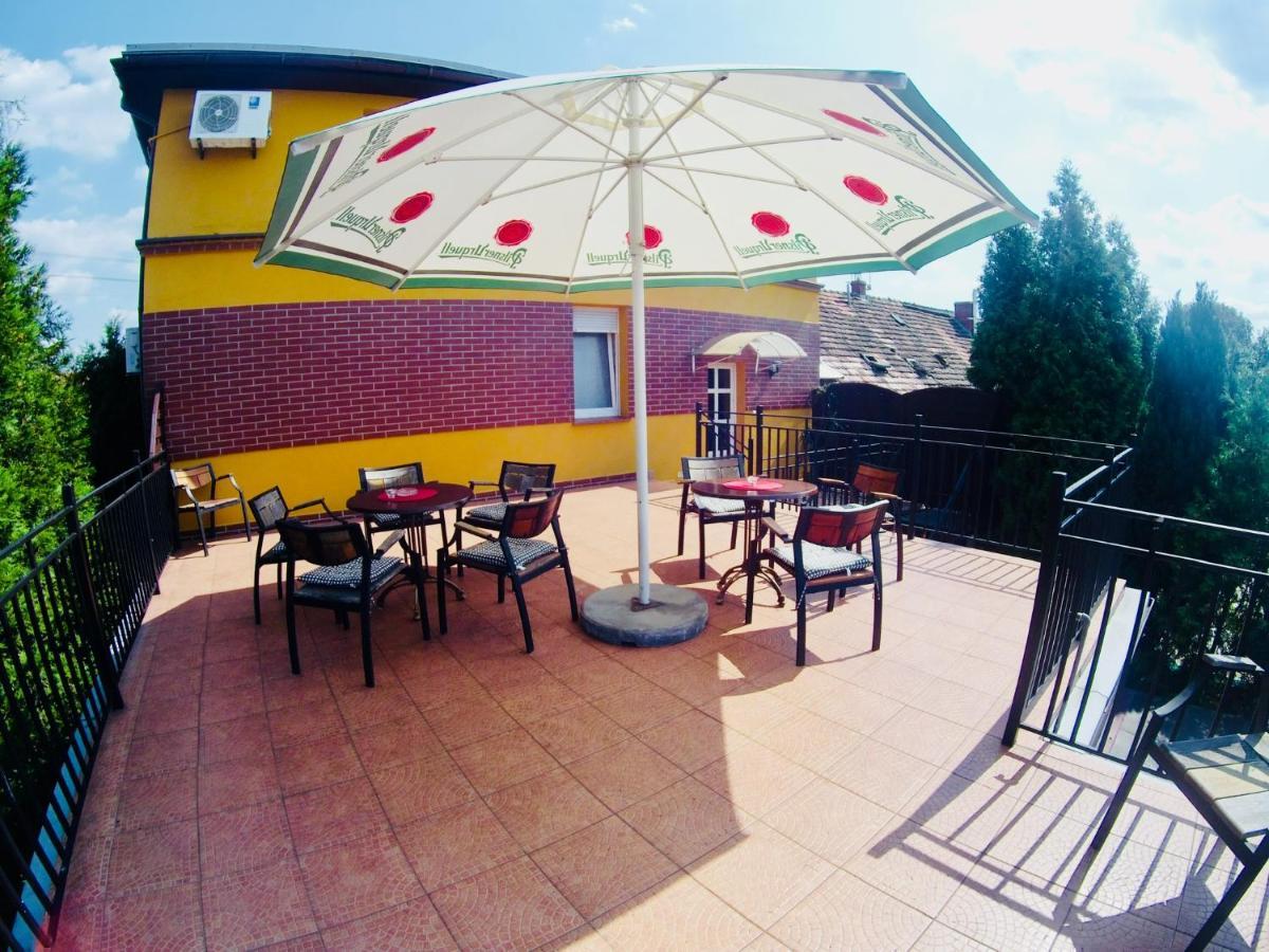 Pasja Noclegi B&B Wolow  Bagian luar foto