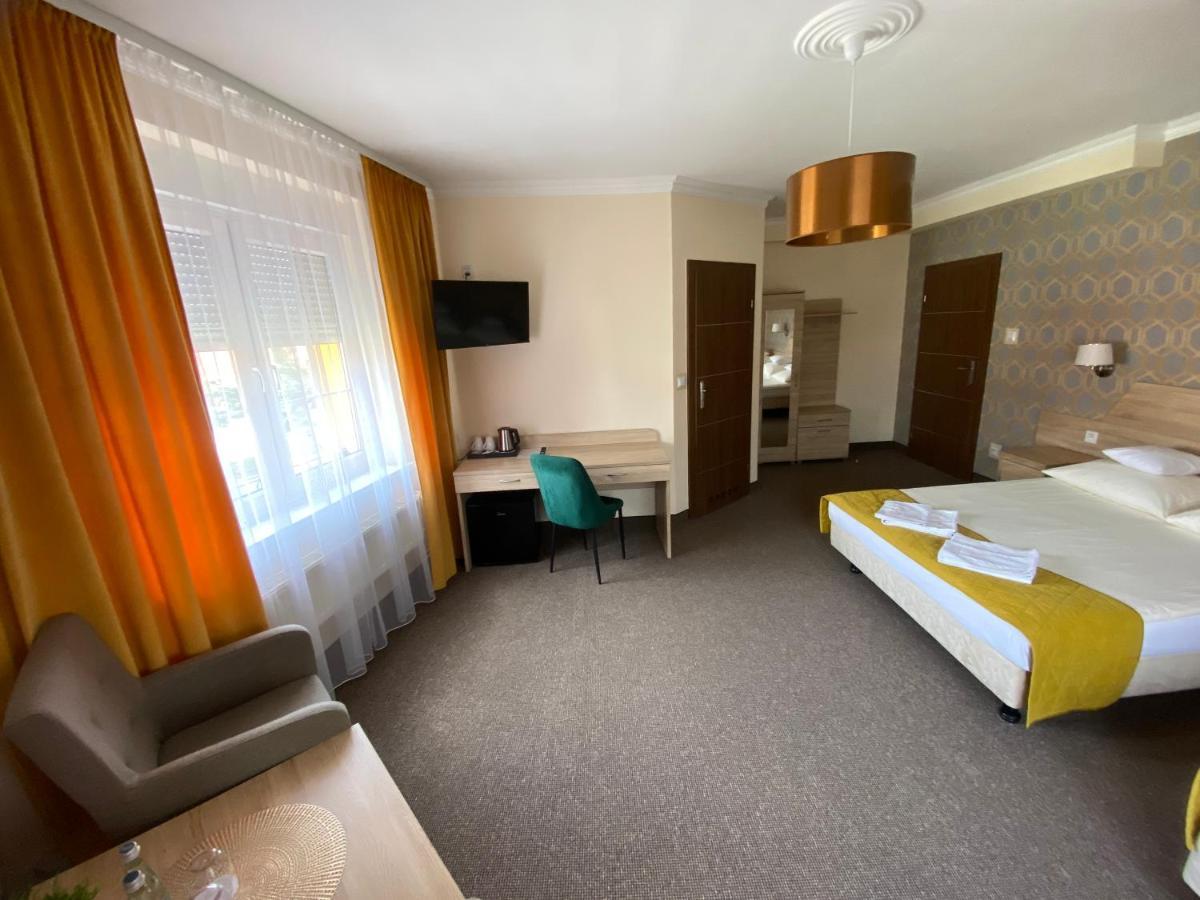 Pasja Noclegi B&B Wolow  Bagian luar foto